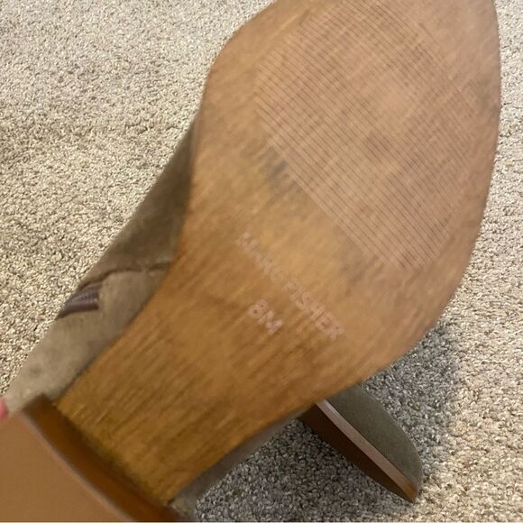 Marc Fisher View Suede Harness Chelsea Boots Women’s Size 8 - Picture 10 of 11